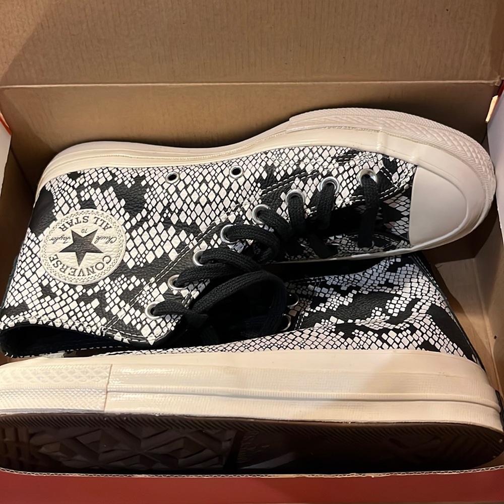 High top chuck taylor snake skin